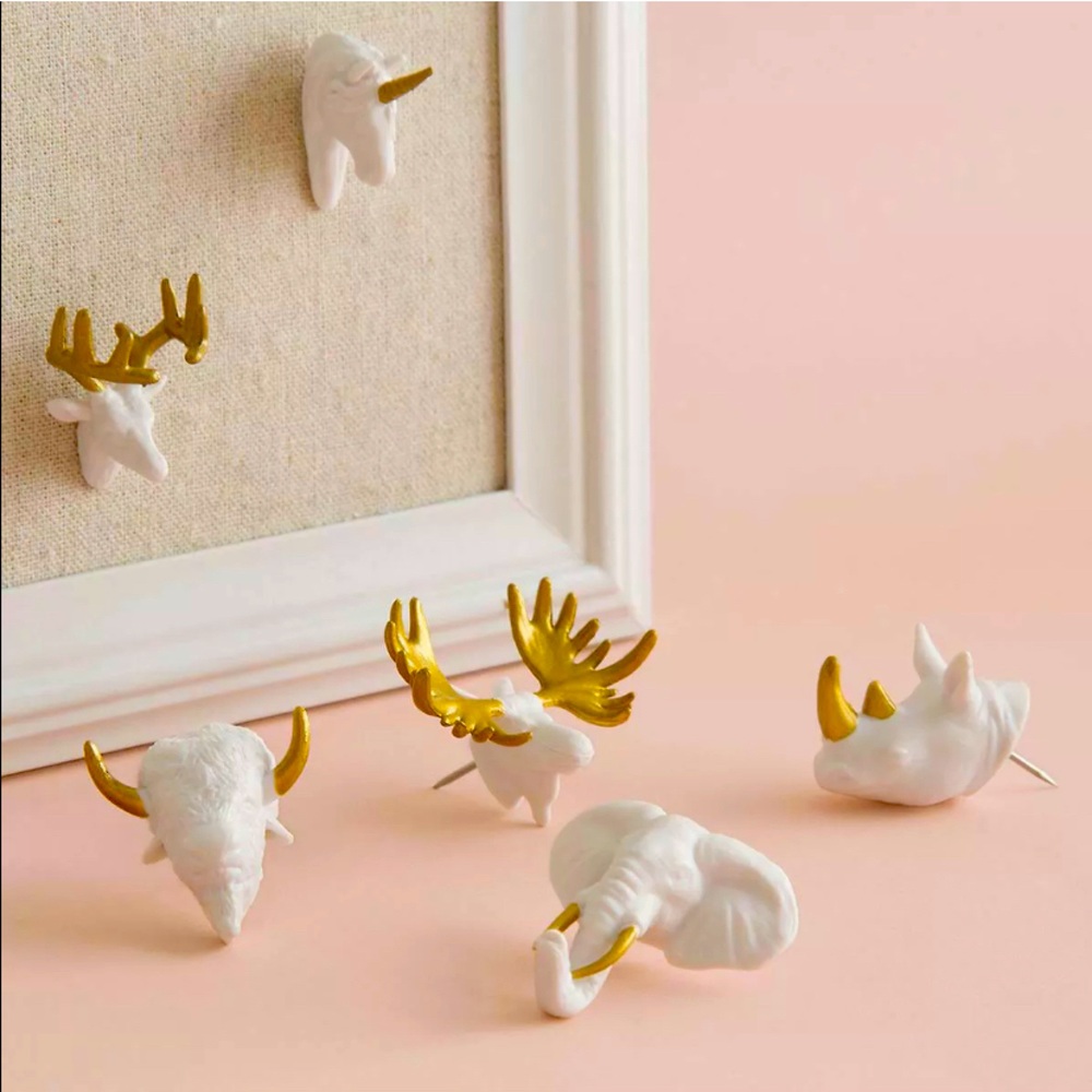 U Brands animal push pins. NIB set of 6.